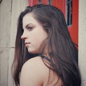 Meet your Posher, Emma